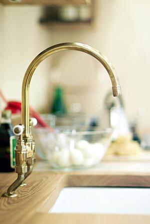 究極のホームシアター構築ガイド：シアタールームで家庭映画館を実現する方法